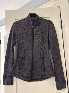 Lululemon Define Jacket-
Heathered Herringbone Heathered Black